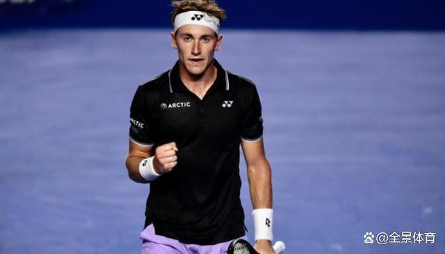 年终总决赛险胜澳网，鲁德扛起全队