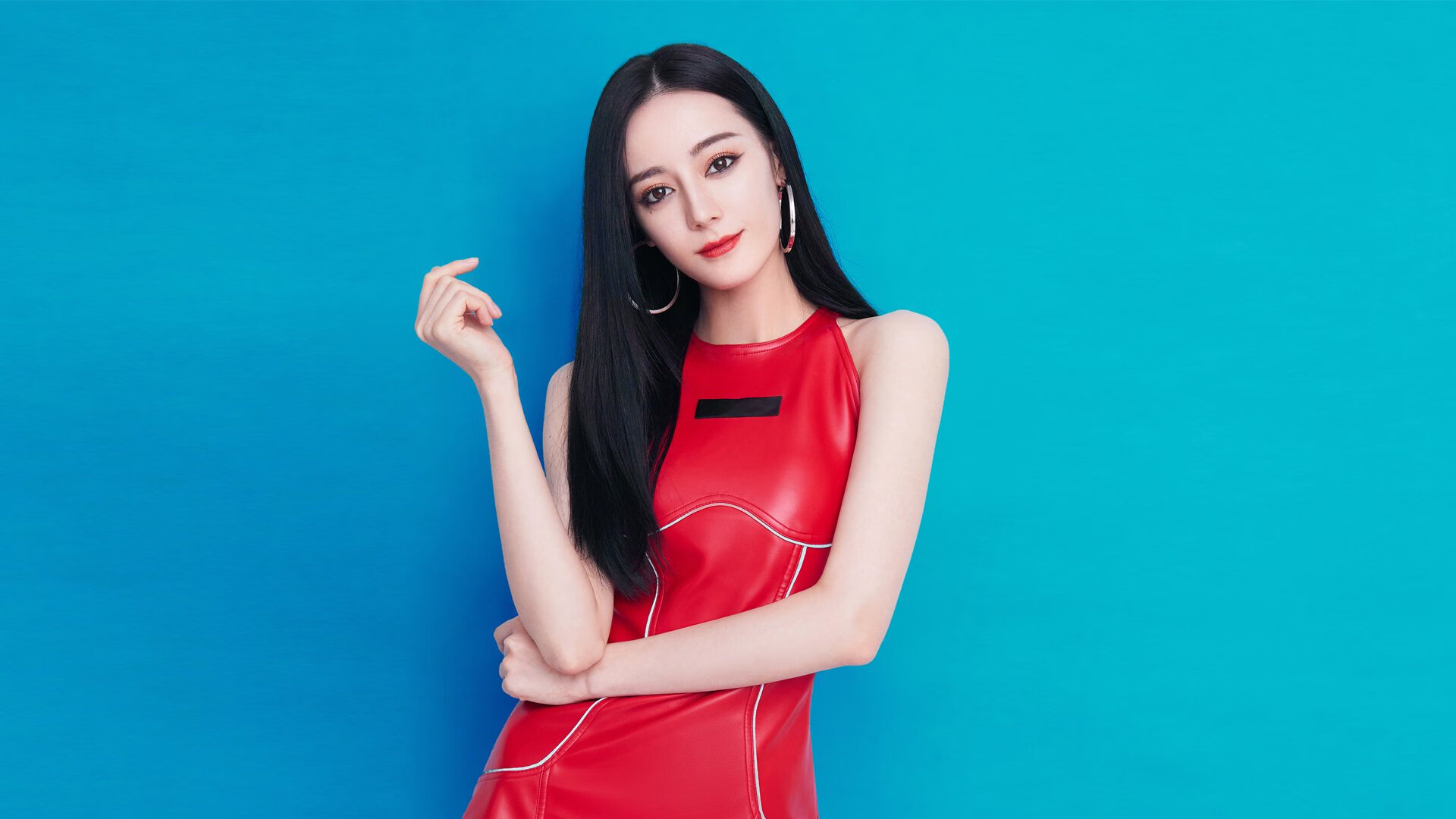 赛道狂想，当浙江铁骑在F1街道上粉碎太阳