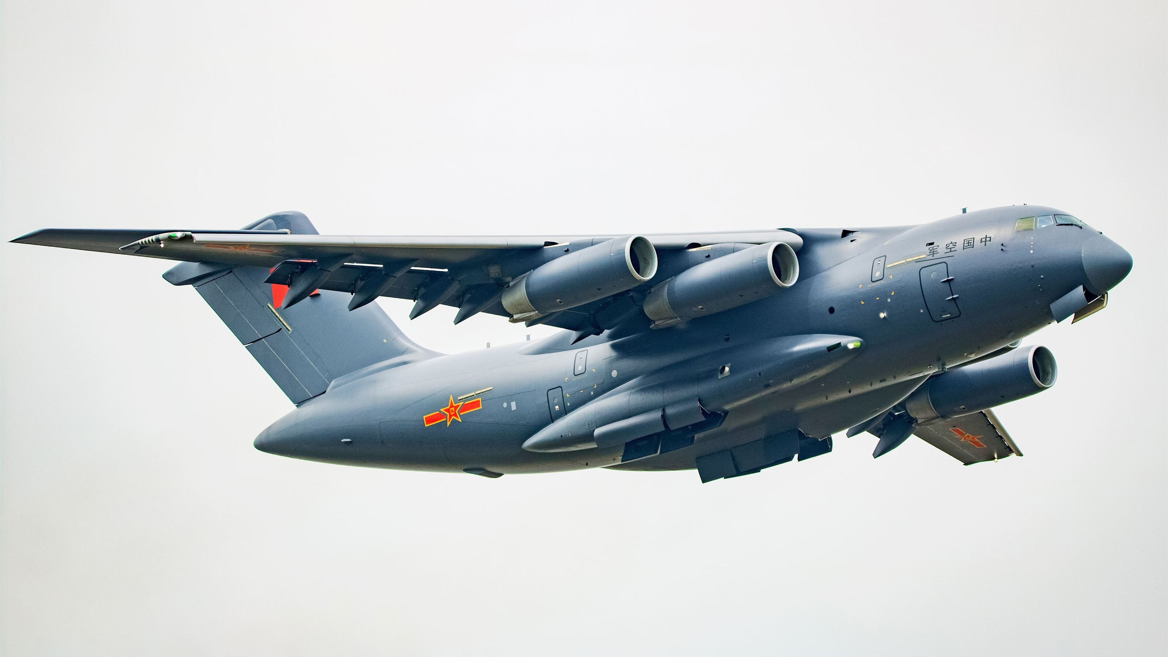 明尼苏达的孤鹰,爱德华兹以冠军级表现撕裂广厦防线,为骑士正名