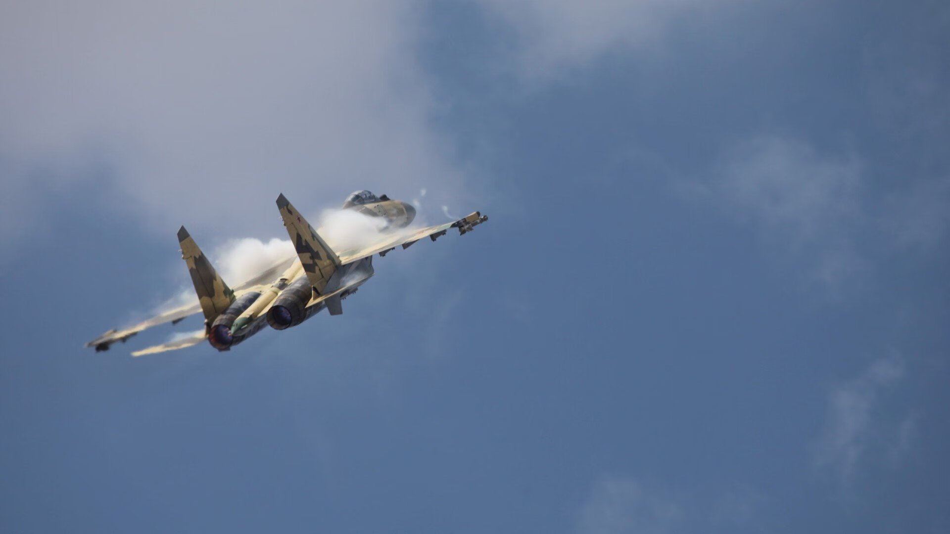 足球史上的唯一性瞬间，当荷兰一波带走埃及，当法比尼奥接管欧冠淘汰赛