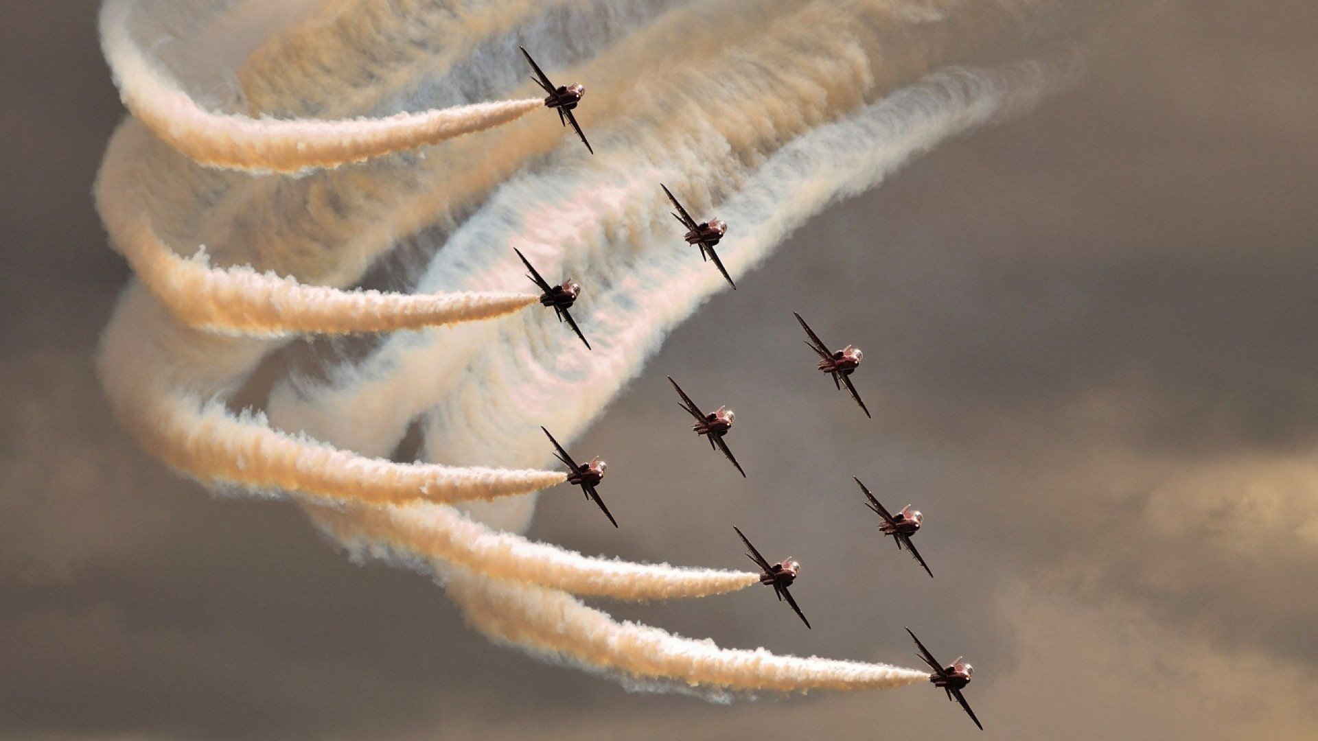 绿茵场外的铁幕阴影,当巴雷拉的大场面成为几内亚的致命武器