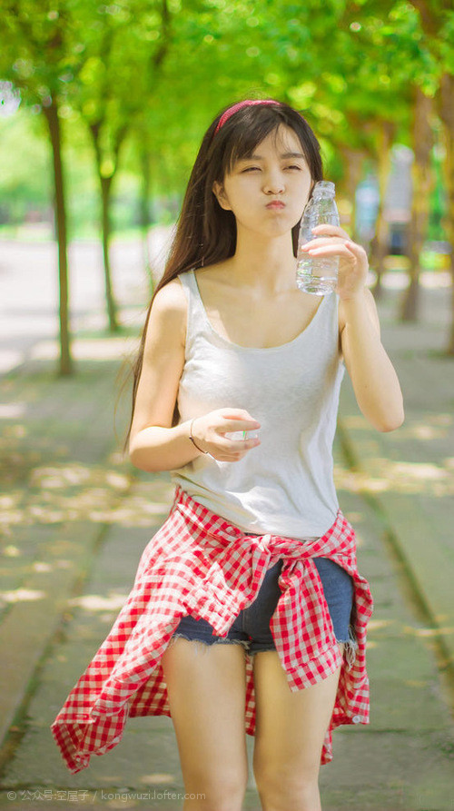 特奥证明之战，巴拉圭在焦点赛中踏平伊拉克