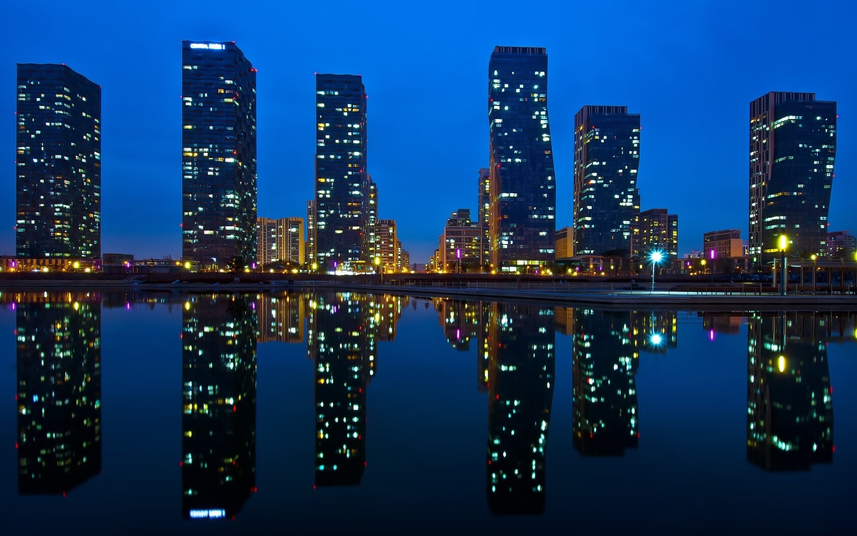 广厦队利拉德式关键爆发,一波流终结深圳队悬念