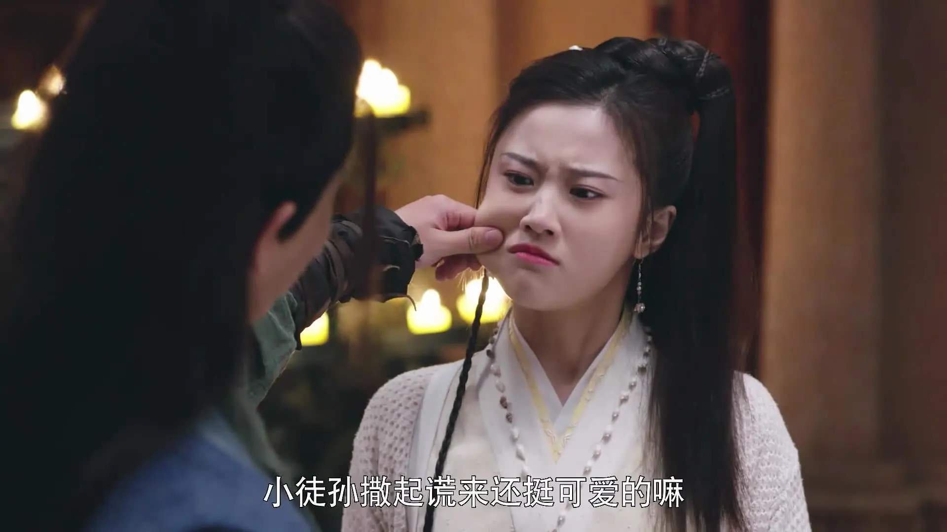 柏林墙倒下三十四年后，一个德国人用右脚为加纳缝合了世界的裂痕