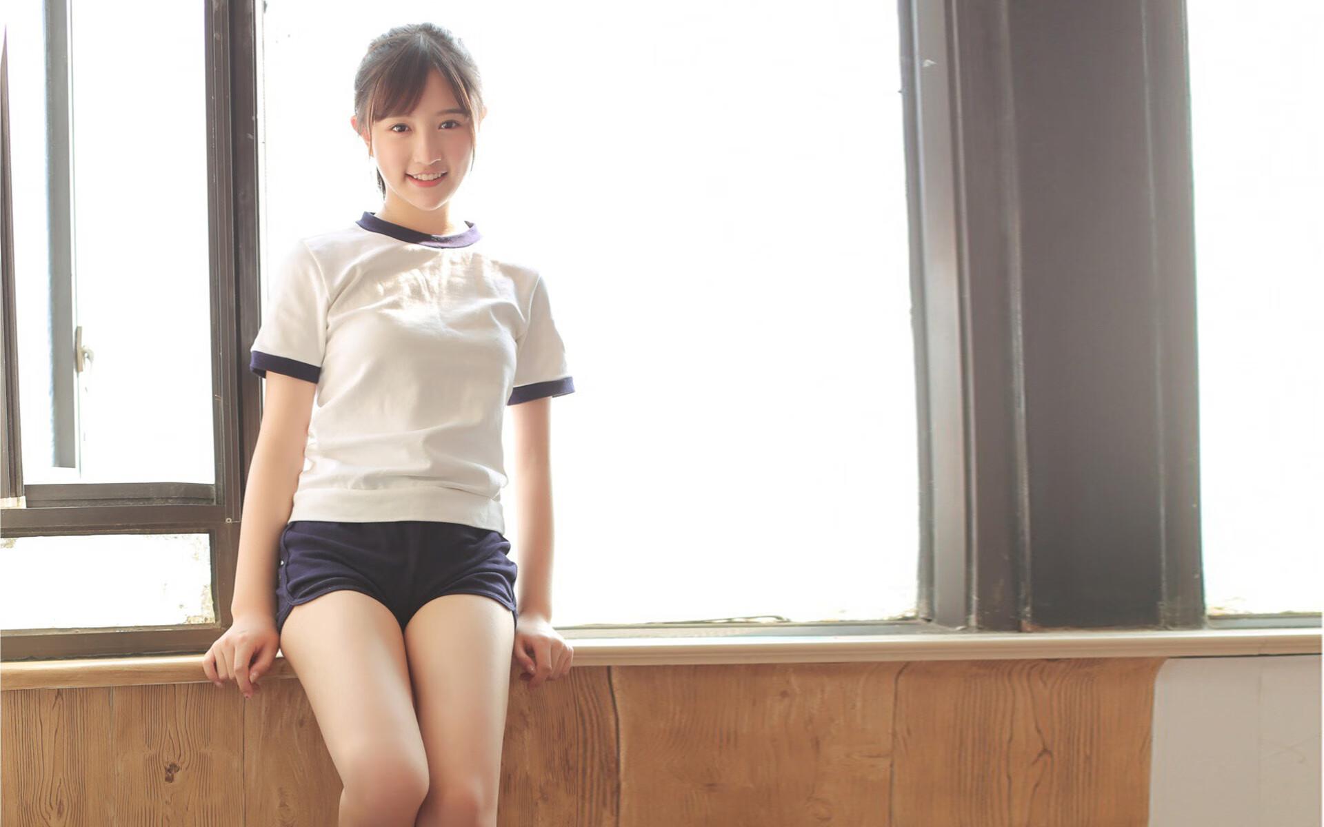 双星闪耀欧洲夜，法比尼奥刷新欧冠纪录，国际米兰淘汰皇家社会晋级